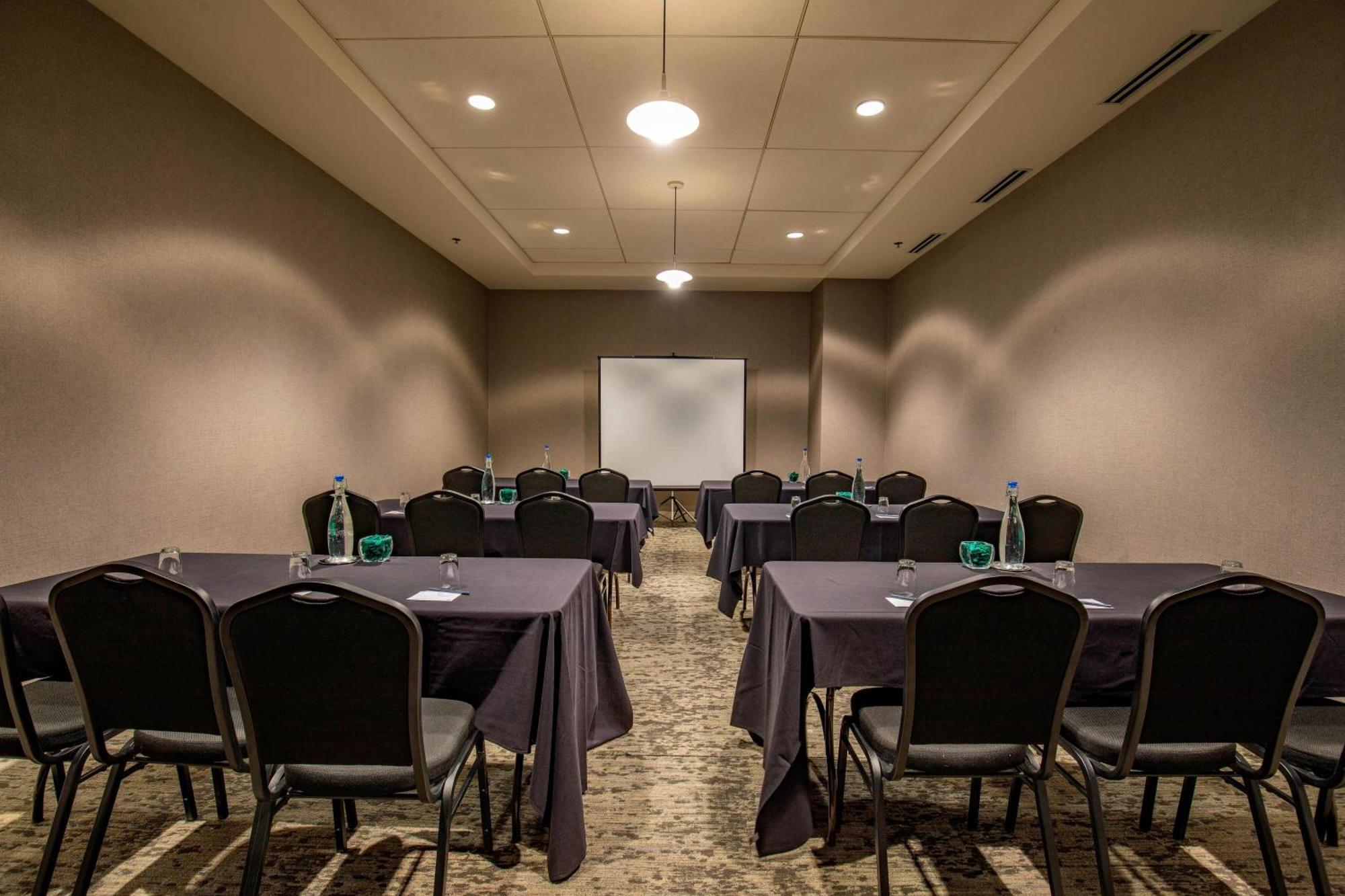 Springhill Suites Chicago Downtown/River North Εξωτερικό φωτογραφία
